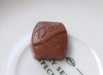 Вид сверху шоколада Dove Promises
