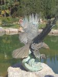 Скульптура  птицы из греческой мифологии