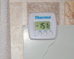 Термометр в подвешенном виде