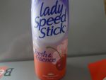 оформление флакона Lady Speed Stick Fresh & Essence "Цветок вишни"