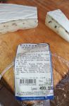 Сыр мягкий Bridel Бри с белой плесенью и орехами