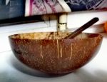 Кокосовая пиала с деревянной ложкой