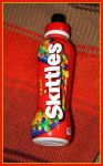 Бутылочка с молочным напитком Skittles Fruits Shake