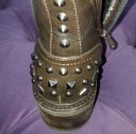 Ботинки Женские Jumex украшены металлическими заклепками