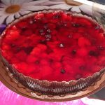 Вид на ягодную поверхность торта