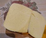 Кусочки сыра