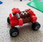Машина из конструктора Лего Классик