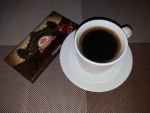 Выбирайте темный шоколад и кофе натуральный по возможности.