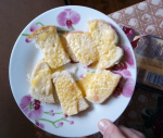Быстрые сырные бутерброды в микроволновке