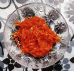 Морковь, тушеная с луком и томатом