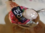 Йогурт Epica  с большим количеством ягод