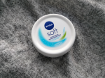 Баночка с кремом Nivea Soft