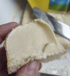 Бутерброд с маслом