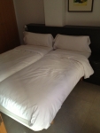Неудобные двухспальные кровати Bonavista Apartments Barcelona - Virreina