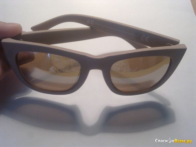 Женские очки "H&M" бежевые с зеркальными стеклами