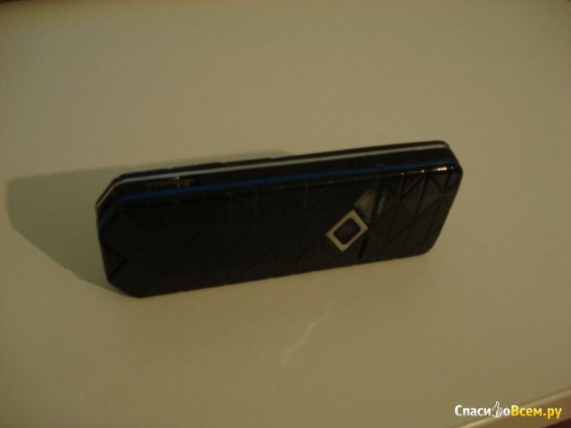 Мобильный телефон Nokia 7500 Prism
