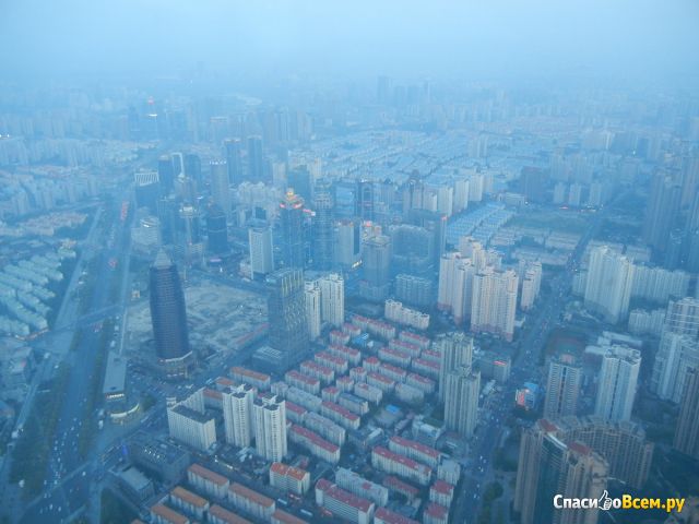 Смотровая площадка в Шанхайском всемирном финансовом центре