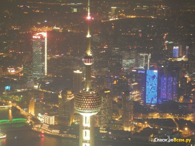 Смотровая площадка в Шанхайском всемирном финансовом центре