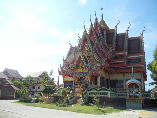 Храм Плай Лем на острове Самуи (Таиланд)