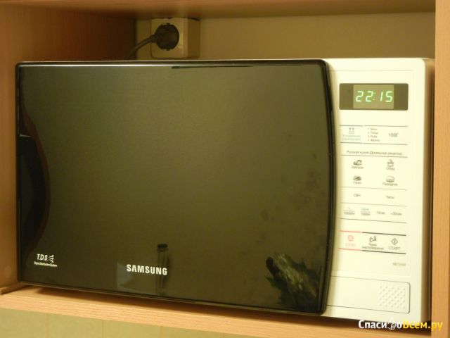 Микроволновая печь Samsung ME731KR