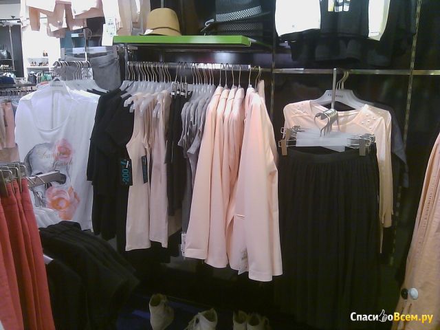 Магазин одежды Reserved (Самара, ТЦ "МЕГА")