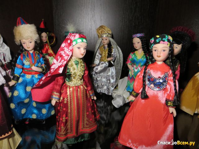 Коллекция фарфоровых кукол "Куклы в народных костюмах" DeAgostini