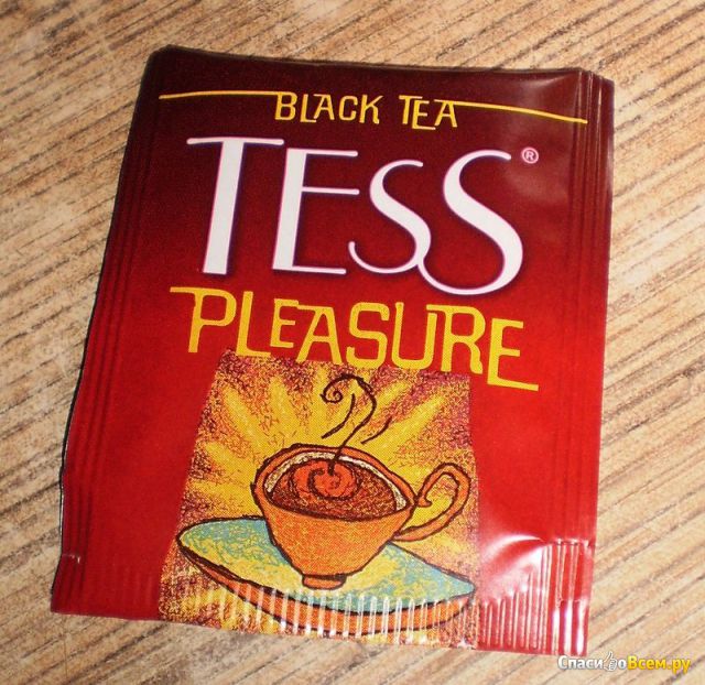 Черный чай Tess Pleasure шиповник и яблоко, в пакетиках