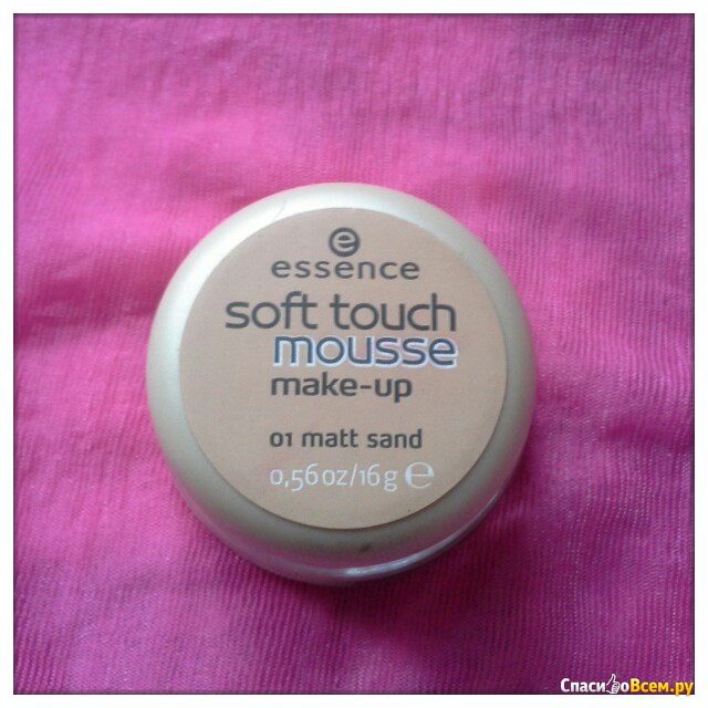 Essence soft touch. Essence Soft Touch Mousse 13. Мусс тональный для лица `Essence` Soft Touch тон 16. Essence тональный мусс Soft Touch Mousse make-up 16 г. Мусс тонирующий Soft Touch Matt Mousse make-up 13.