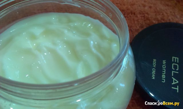Парфюмированный крем для тела Oriflame Eclat Women body cream