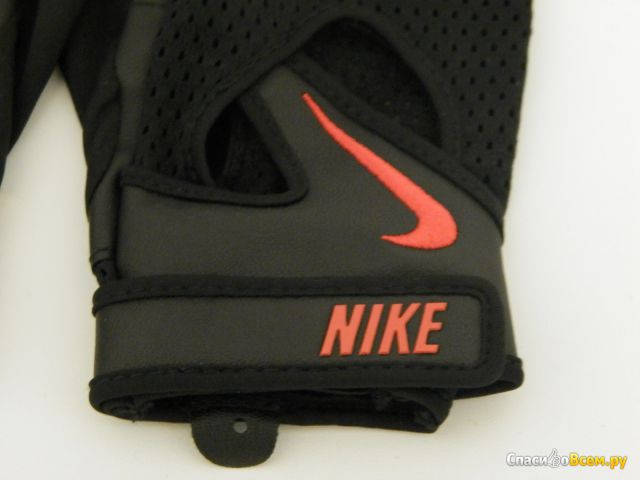 Перчатки Nike Pro Elevate Women's Training Gloves