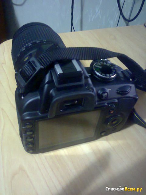 Цифровой зеркальный фотоаппарат Nikon D3100