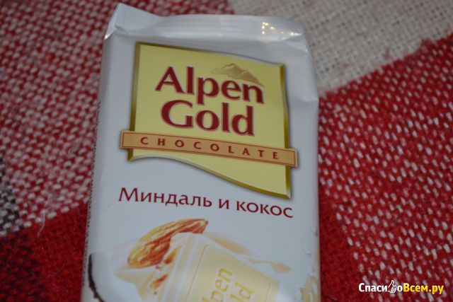 Белый шоколад Alpen Gold "Миндаль и кокос"