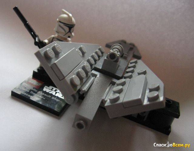 Конструктор Lego Star Wars Republic Assault Ship & Coruscant арт. 75007