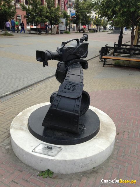 Скульптура "Будь в кадре" (Россия, Челябинск)