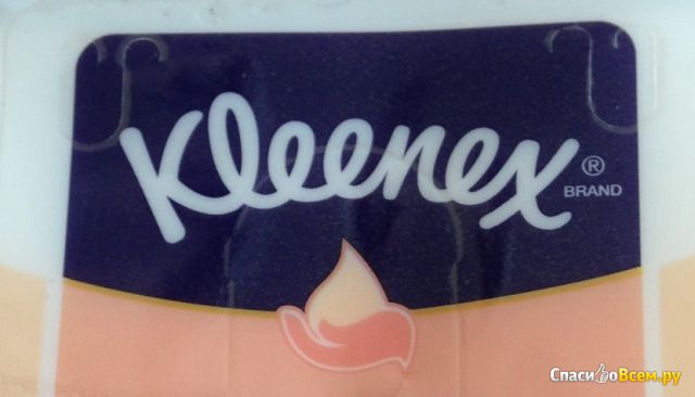 Увлажняющие влажные салфетки "Kleenex" Эффект крема с экстрактом огурца и маслом Ши