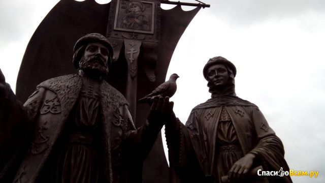 Памятники Петру и Февронии (Россия, Екатеринбург)
