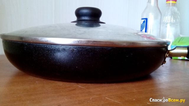 Сковорода "Flonal" Black & Silver с крышкой 26 см.
