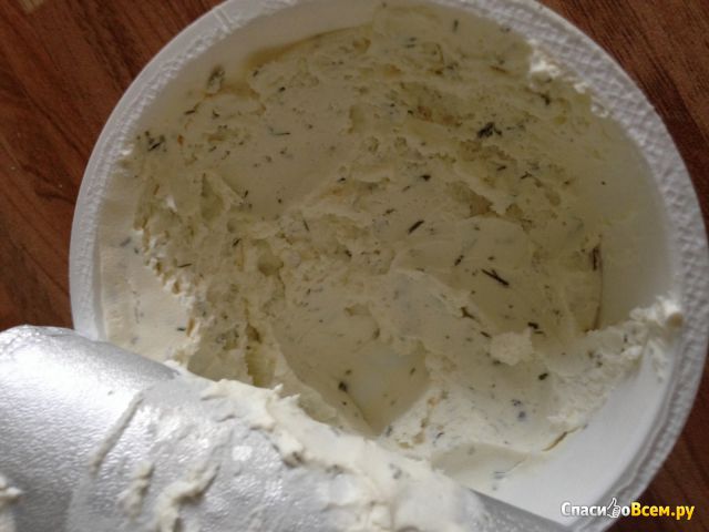 Сыр Карат "Violette" нежный творожный с зеленью