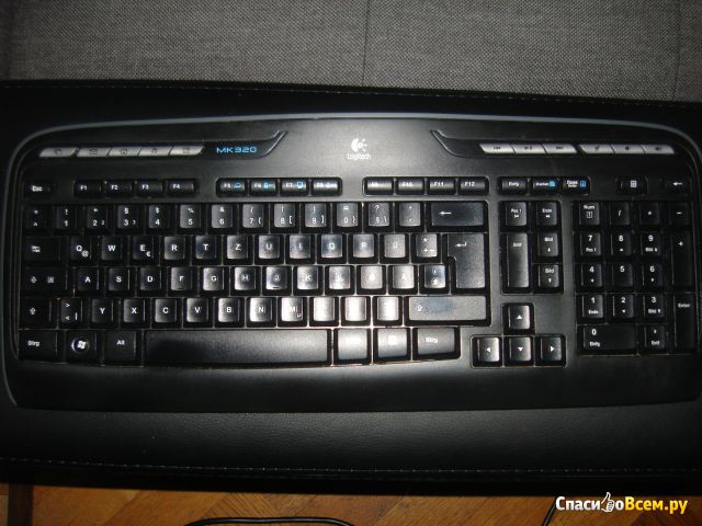 Беспроводные клавиатура и мышь Logitech MK320 Wireless Combo