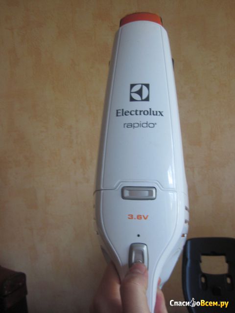 Пылесос Electrolux ZB5106 Rapido