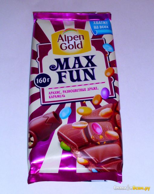 Шоколад Alpen Gold Max Fun арахис, разноцветные драже, карамель