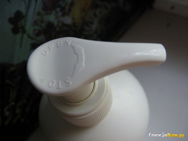 Жидкое мыло LR Health & Beauty Systems Aloe Vera Hand Care Cream Soap