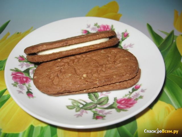 Печенье "Юбилейное" утреннее сэндвич с какао и йогуртовой начинкой, 5 цельных злаков