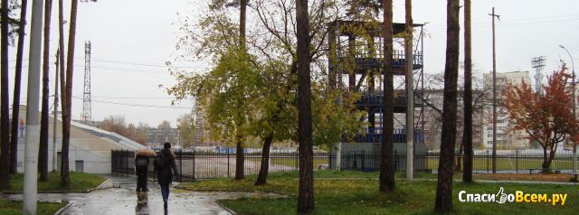 Стадион "Локомотив" (Екатеринбург, ул. Расточная д.18)