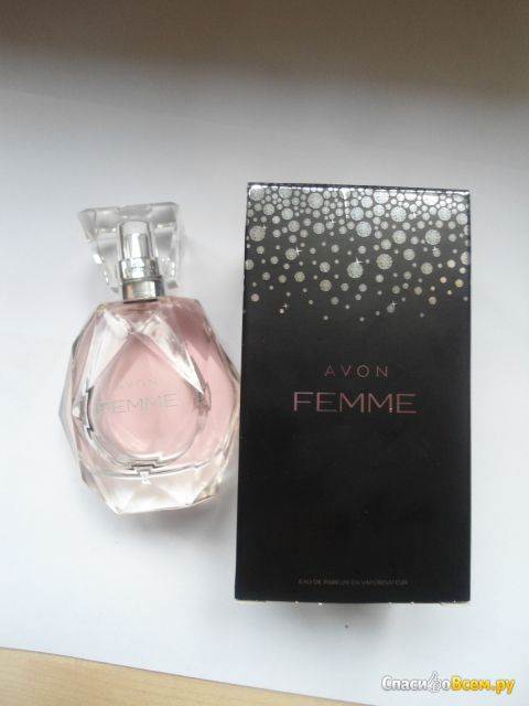 Парфюмерная вода Avon Femme