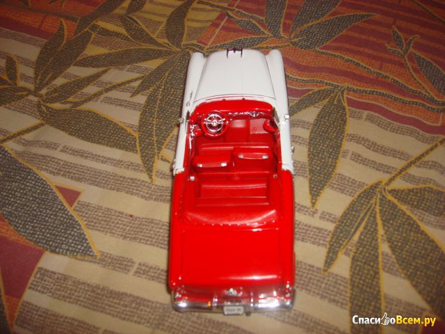 Игрушечный автомобиль Welly "Oldsmobile Super 88" No. 22432