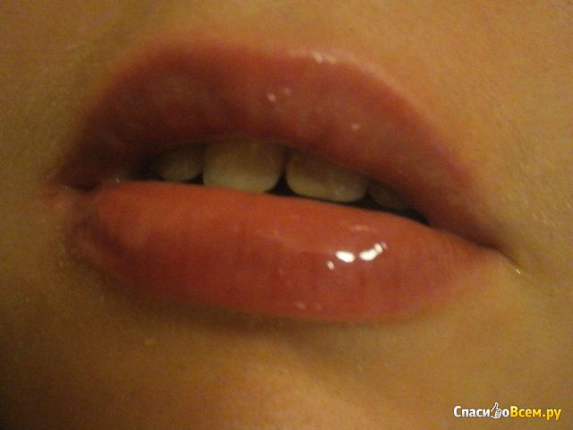 Блеск для губ Yves Rocher Sexy Pulp "Обольстительный Объем" №04165