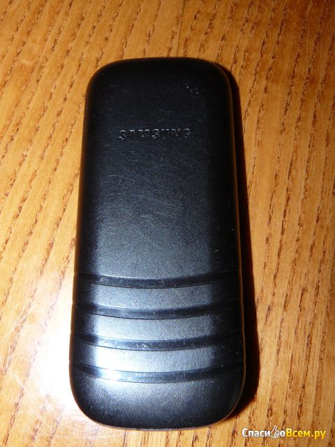 Сотовый телефон Samsung GT-E1200