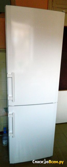 Двухкамерный холодильник Liebherr CUN 3033