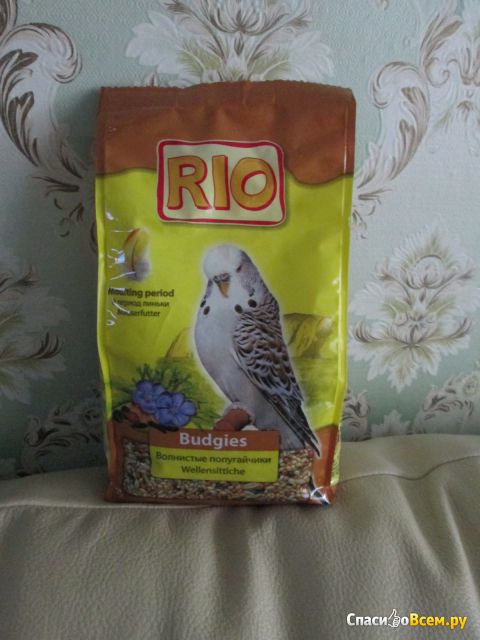 Корм «RIO» для взрослых волнистых попугайчиков в период линьки